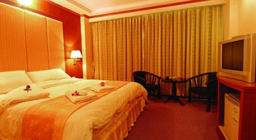 Western Grand Hotel Ratchaburi Ban Bang Kra Exterior photo